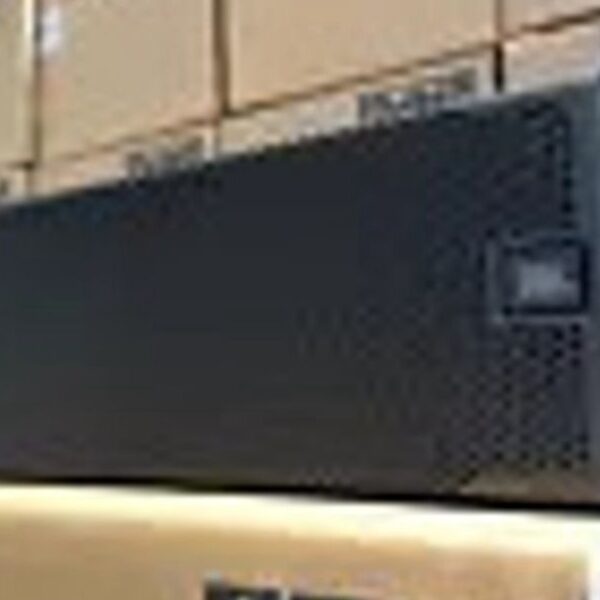 JBL VTX A8 Line Array Speakers (Lot of 6) – Used