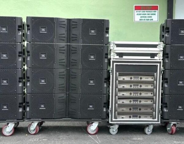 JBL VTX V20 Line Array Speakers with Transport Cart & Crown Amps – Used