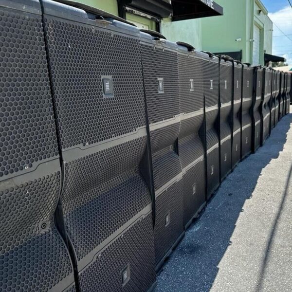 JBL VTX S28 Dual 18” 8000W Subwoofer (Pair)